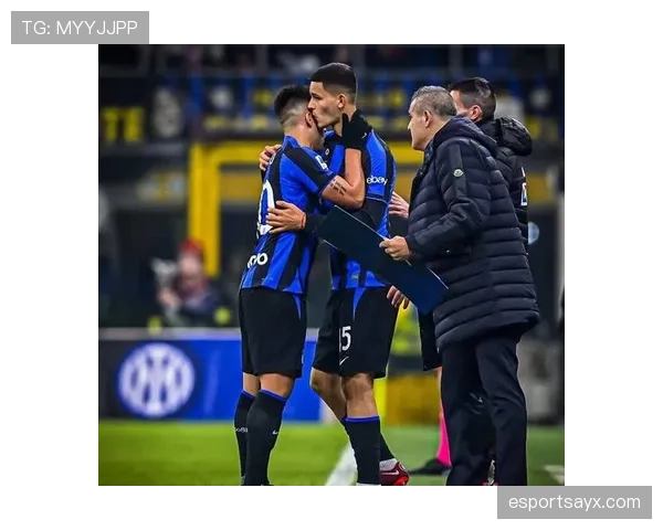 波尔图队阵容焕然一新,新星闪耀助力新赛季信心满满 波尔图队阵容焕然一新,新星闪耀助力新赛季信心满满